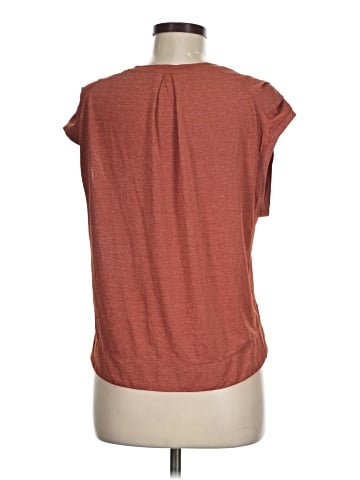 Lululemon Athletica Sleeveless T-Shirt (view 2)