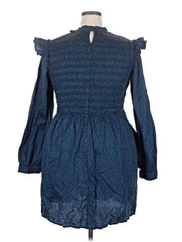 Gap Casual Dress (view 2)