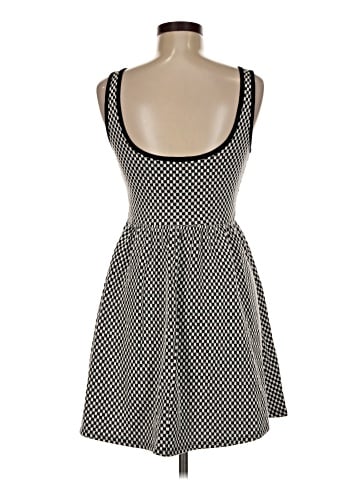 Everly Casual Dress (view 2)