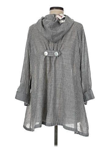 Jones & Co 3/4 Sleeve Button-Down Shirt (view 2)