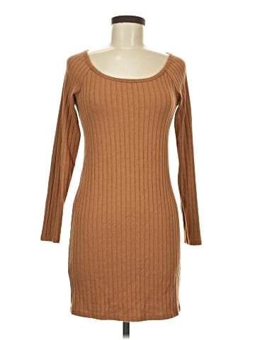 Old Navy Casual Dress (view 1)
