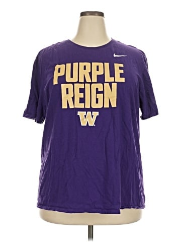 Nike Short Sleeve T-Shirt (view 1)