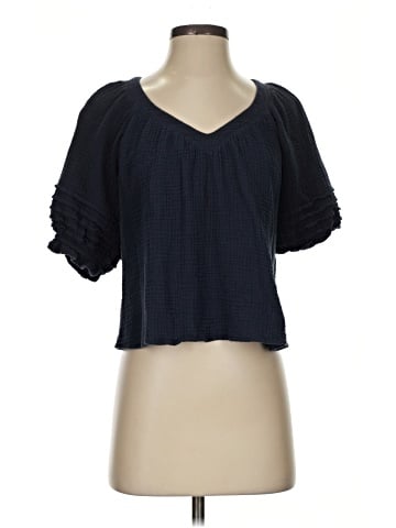 Oak & Trellis Short Sleeve Blouse (view 1)