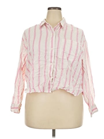Old Navy Long Sleeve Button-Down Shirt (view 1)