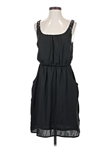 Old Navy Casual Dress (view 1)