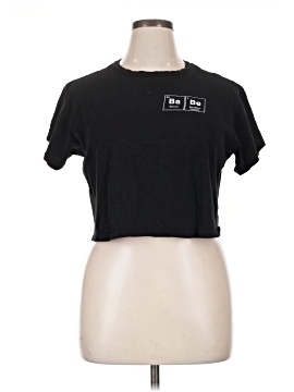 Fashion Nova Short Sleeve T-Shirt (view 1)
