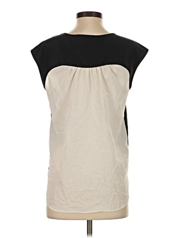The Limited Short Sleeve Top (view 2)