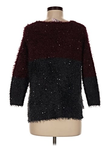 Romeo & Juliet Couture Pullover Sweater (view 2)