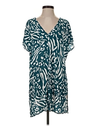 Anne Cole Short Sleeve T-Shirt (view 1)