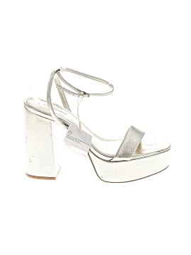 Stradivarius Sandals