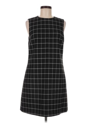 Alice + Olivia Casual Dress (view 1)