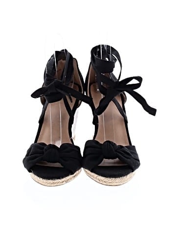 Apt. 9 Wedges (view 2)