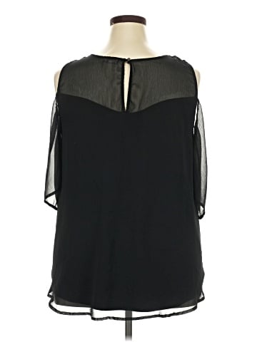 Eyeshadow Sleeveless Blouse (view 2)