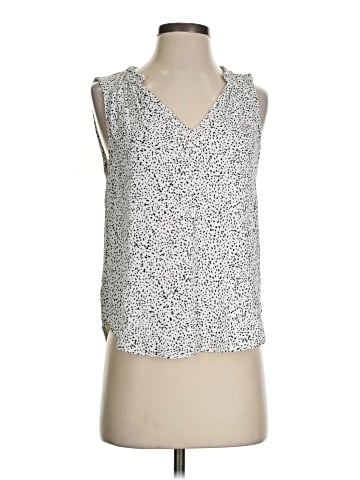 Cloth & Stone Sleeveless Blouse (view 1)