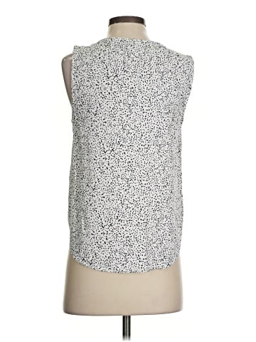 Cloth & Stone Sleeveless Blouse (view 2)