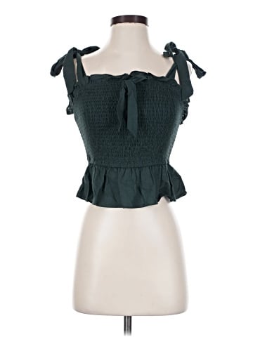 a loves a Sleeveless Blouse (view 1)