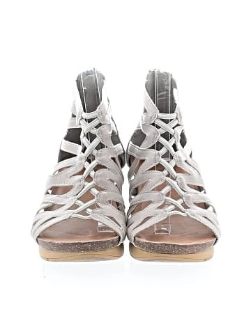Hokus Pokus Wedges (view 2)