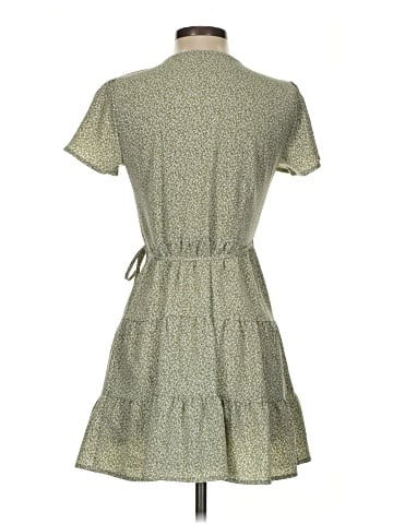 Abercrombie & Fitch Casual Dress (view 2)