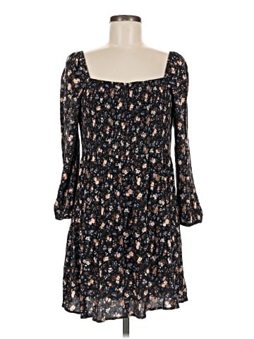 American Eagle Outfitters Casual Dress (view 1)