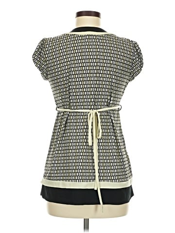 Candie's Short Sleeve Blouse (view 2)