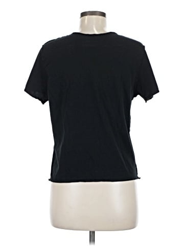 Hot Topic Short Sleeve T-Shirt (view 2)