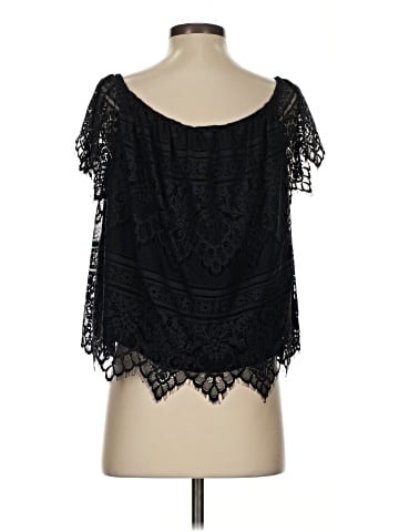Cupcakes & Cashmere Short Sleeve Top (view 2)