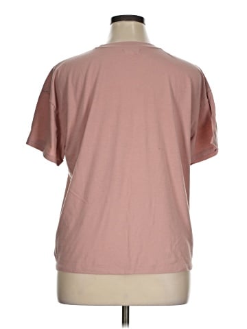 Maurices Short Sleeve T-Shirt (view 2)
