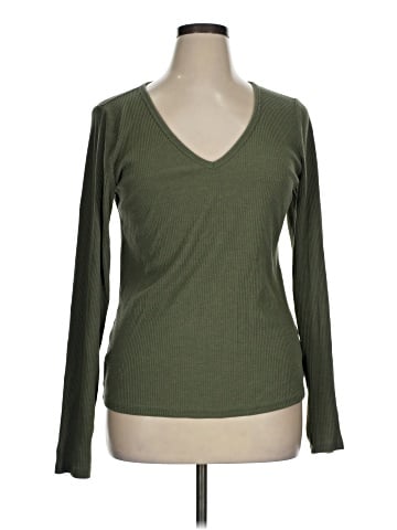Old Navy Long Sleeve T-Shirt (view 1)