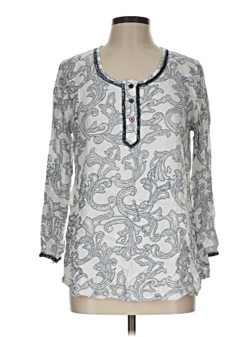 Novica 3/4 Sleeve Blouse (view 1)
