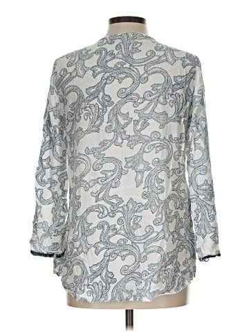 Novica 3/4 Sleeve Blouse (view 2)