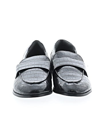 Abercrombie & Fitch Flats (view 2)