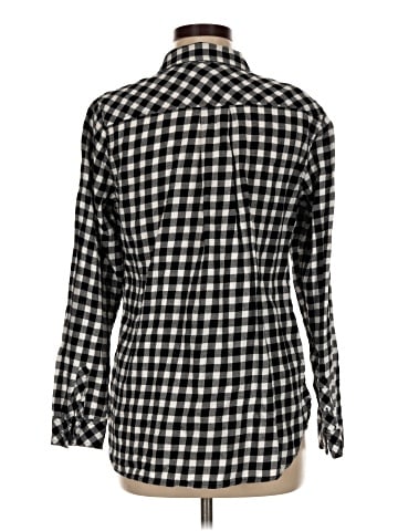 Croft & Barrow Long Sleeve Button-Down Shirt (view 2)