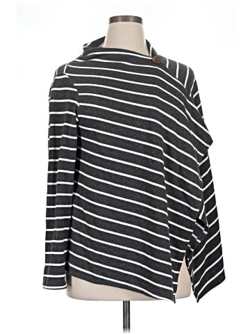 Bobeau Poncho (view 1)