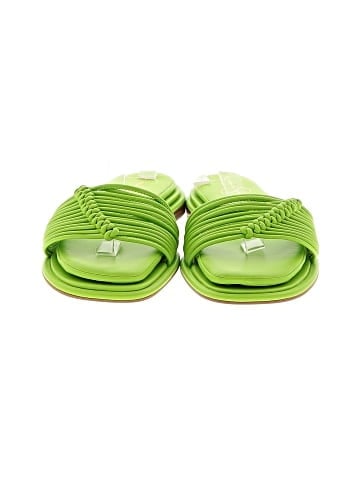 Jessica Simpson Sandals (view 2)