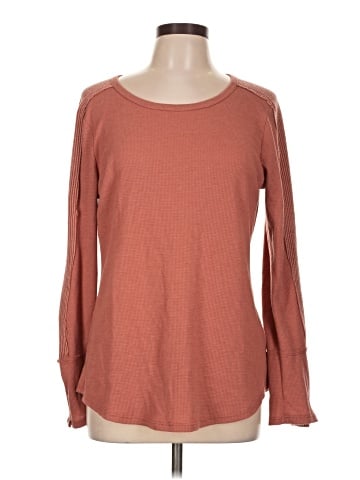 Lovely Melody Pullover Sweater (view 1)