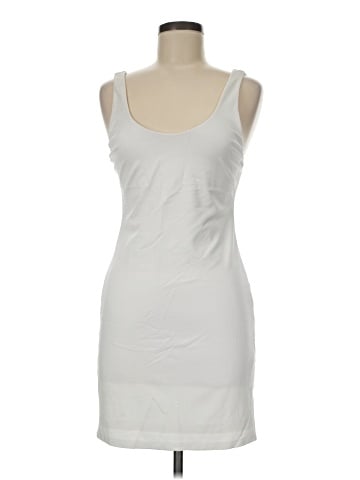 Alice + Olivia Casual Dress (view 1)