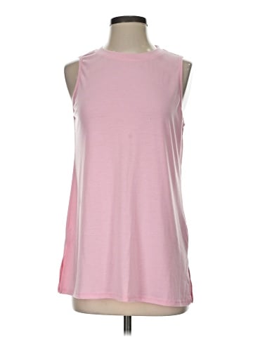 Xieerduo Sleeveless T-Shirt (view 1)