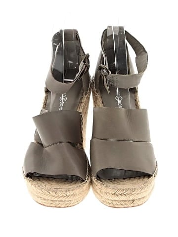 Treasure & Bond Wedges (view 2)
