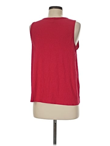 Old Navy Sleeveless T-Shirt (view 2)