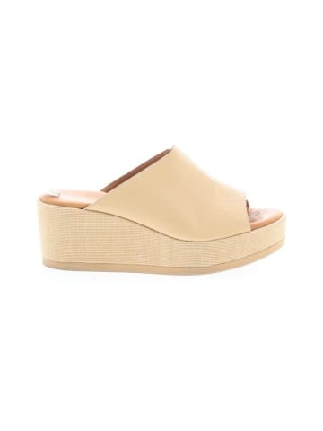 Andre Assous Wedges (view 1)