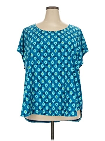 Lane Bryant Short Sleeve T-Shirt (view 1)