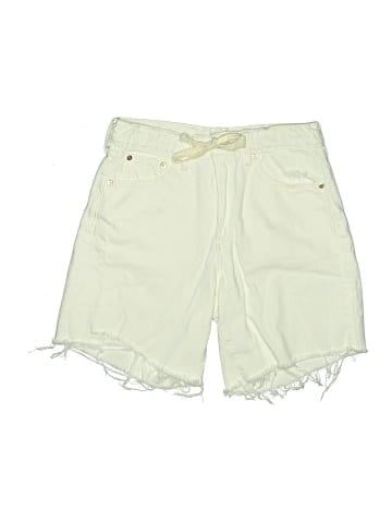 Gap Shorts (view 1)