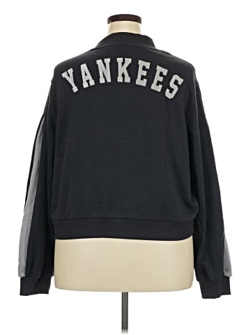 New Era Sweatshirt (view 2)