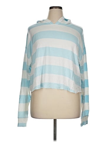 colsie Long Sleeve T-Shirt (view 1)