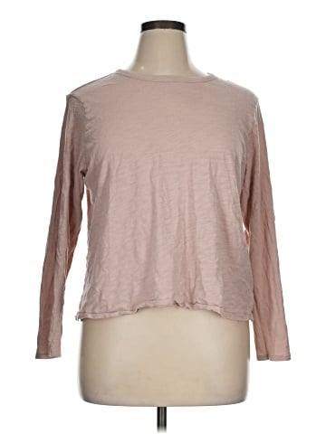 Old Navy Long Sleeve T-Shirt (view 1)