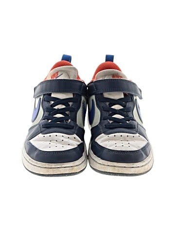 Nike Sneakers (view 2)