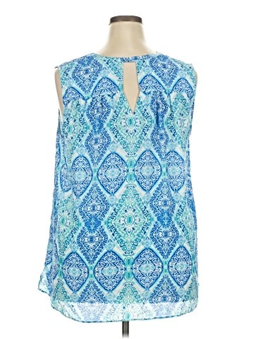 Violet & Claire Sleeveless T-Shirt (view 2)