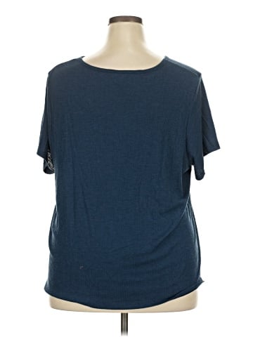 Old Navy Short Sleeve T-Shirt (view 2)