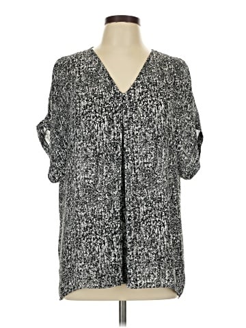 Violet & Claire 3/4 Sleeve Blouse (view 1)