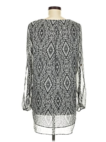 Roz & Ali Long Sleeve Blouse (view 2)